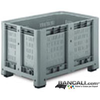 AgriBox-80x120-h76-3S-F-CA - AgriBox&reg; Contenitore Box 470 Litri; Cassone in Plastica: Pareti Forate, Fondo Forato;  800x1200 h.760;  Atossico: per uso alimentare; con  3 Travese.
Di solito Colore Grigio realizzato con plastiche vergini. Peso Tara 36 Kg. 