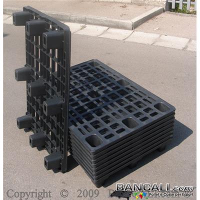 Europallet in plastica 800x1200 mm leggero economico 9 piedi SENZA Bordi Peso Tara Kg. 5