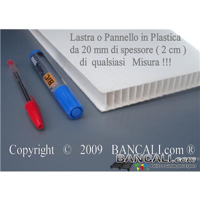 PAN205x205h20  - Lastra in Plastica Cannettata 2050x2050 mm con 49 Fori e 4 angoli stondati.