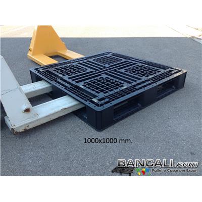 Rack-100x100-S6-h14-Di - Pallet Quadrato 1000x1000 mm. in Plastica h.140 mm. idoneo a Scaffale, Inforcabile 4 vie Peso Tara 14 Kg.